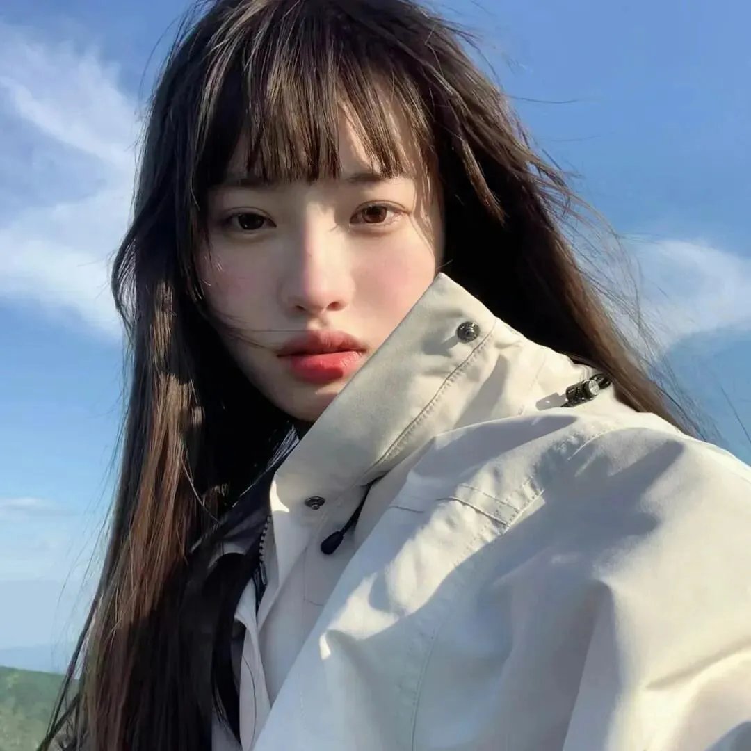 守望的天空 海报